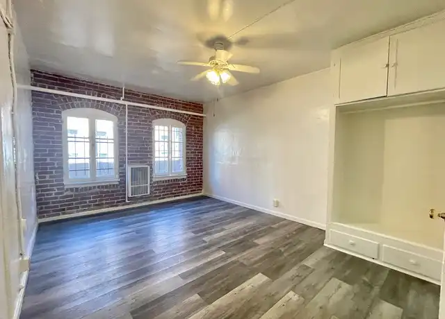 Property at 746 S Normandie Ave, Los Angeles, CA, 90005, 0 beds, 1 bath, [object Object]