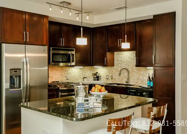 Property at 800 Smith St Unit 5CF1, Houston, TX, 77002, 1 bed, 1 bath, [object Object]