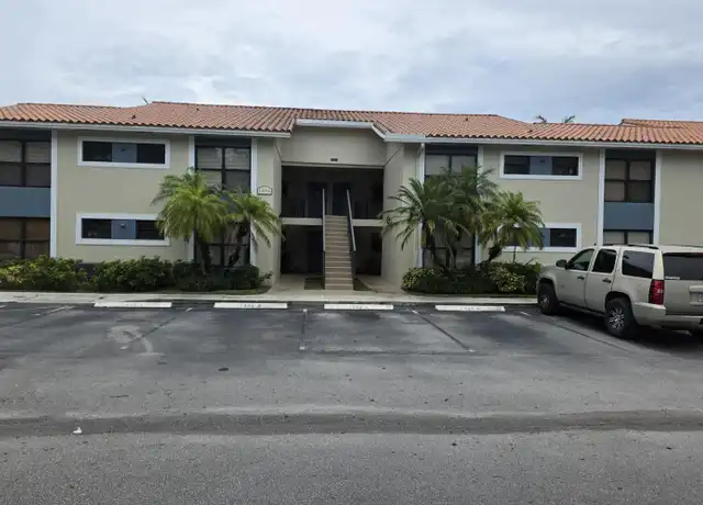 Property at 1484 Lake Crystal Dr Unit G, West Palm Beach, FL, 33411, 2 beds, 2 baths, [object Object]