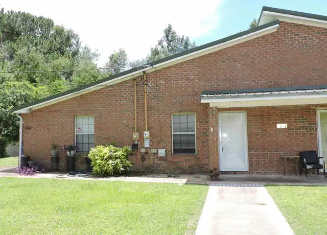 Property at 1327 Jasma Ln Unit B, Pensacola, FL, 32534, 1 bed, 1 bath, [object Object]