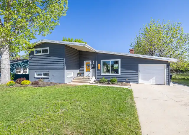 Property at 2822 W Saint Anne St, Rapid City, SD, 57702, 6 beds, 2 baths, [object Object]