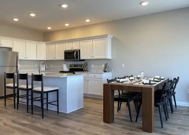 Property at Summerfield Villas - 189 Aston Rd, Perrysburg, OH, 43551, 2 beds, 2 baths, [object Object]