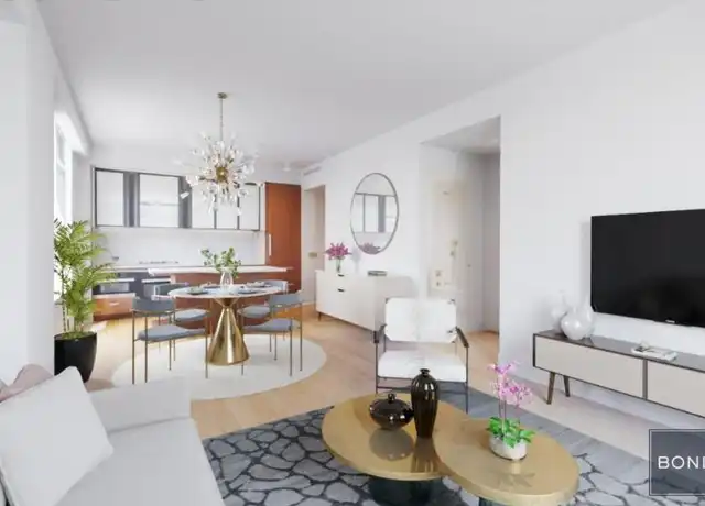 Property at 110 Charlton St, New York, NY, 10014, 2 beds, 2 baths, [object Object]