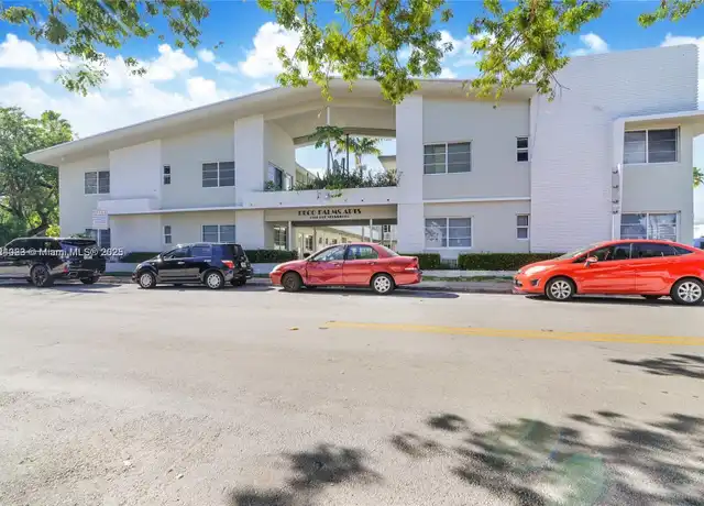 Property at 6930 Rue Versailles Dr Unit 4, Miami Beach, FL, 33141, 0 beds, 1 bath, [object Object]