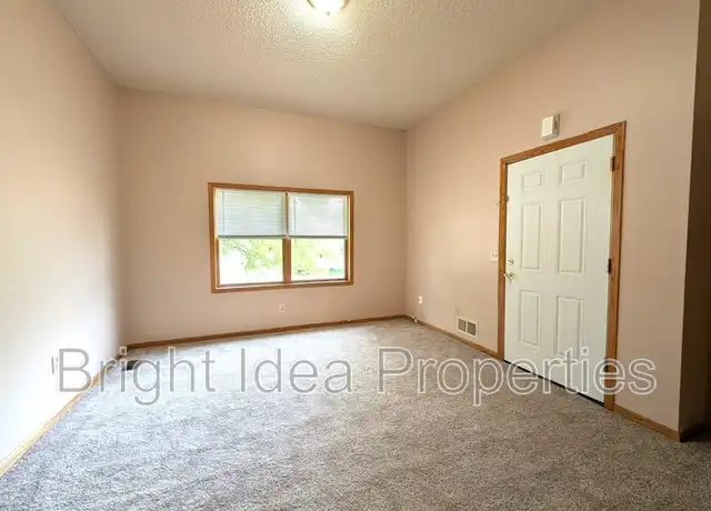 Property at 863 Clark St N Unit 1, St Paul, MN, 55130, 2 beds, 1 bath, [object Object]