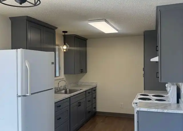 Property at 2729 California St Unit 3, Eureka, CA, 95501, 3 beds, 1 bath, [object Object]