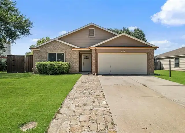 Property at 1005 Greenbend Dr, Denton, TX, 76210, 3 beds, 2 baths, [object Object]