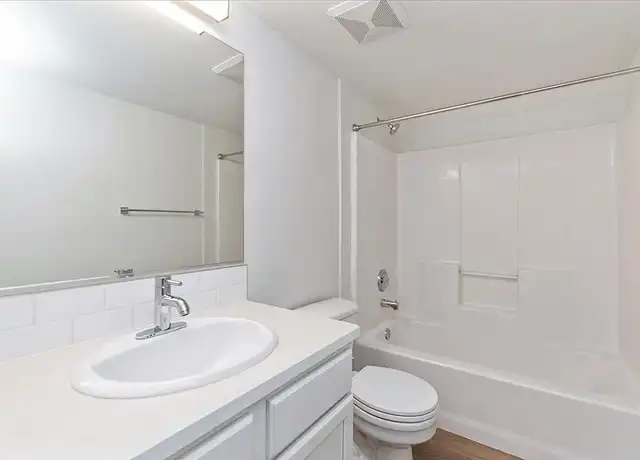 Property at River Walk Apartments - 1689 Shoreline Dr, Boise, ID, 83702, 2 beds, 1 bath, [object Object]