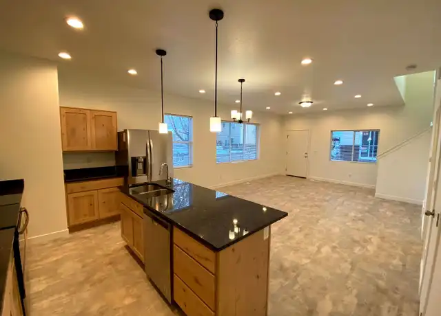 Property at 437 W 200 N Unit 6, Bountiful, UT, 84010, 4 beds, 3.5 baths, [object Object]
