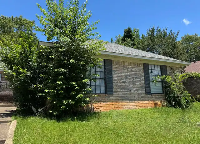 Property at 306-308 Brookwood Dr Unit 306, Texarkana, TX, 75501, 3 beds, 2 baths, [object Object]
