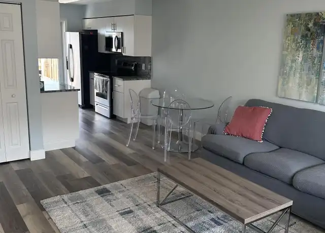 Property at 617 NE 3rd Ave, Delray Beach, FL, 33444, 2 beds, 1 bath, [object Object]