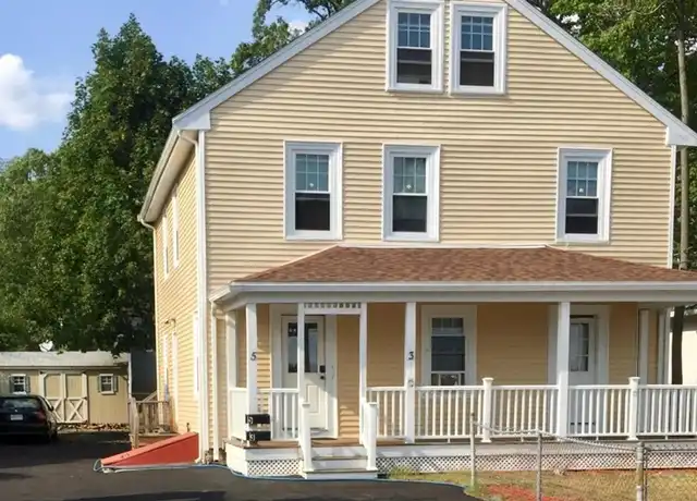 Property at 3 Royal St Unit 1, Randolph, MA, 02368, 2 beds, 1 bath, [object Object]