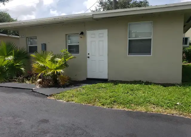 Property at 5820 Grant St, Hollywood, FL, 33021, 2 beds, 1 bath, [object Object]