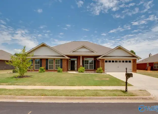 Property at 512 Summer Cove Cir NW, Madison, AL, 35757, 4 beds, 3 baths, [object Object]