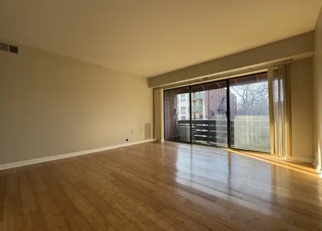 Property at 501 Mifflin Ave Unit 10, Pittsburgh, PA, 15221, 1 bed, 1 bath, [object Object]