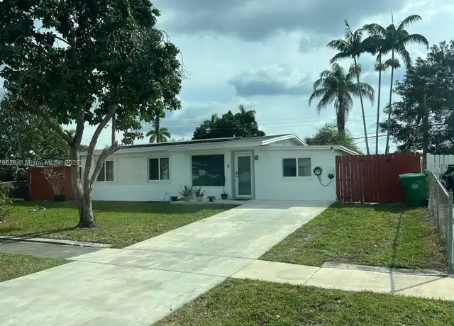 Property at 5620 SW 38th St, Davie, FL, 33314, 3 beds, 1 bath, [object Object]