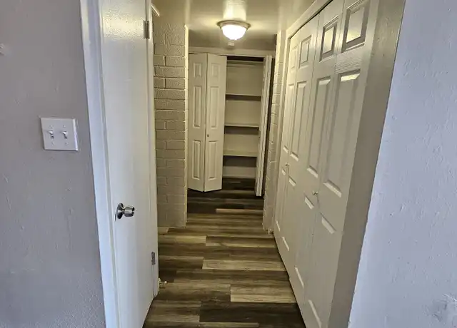 Property at 9033 N 11th St, Phoenix, AZ, 85020, 2 beds, 1 bath, [object Object]