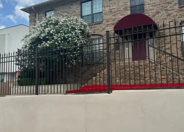Property at 7926 Broadway Unit 703, San Antonio, TX, 78209, 2 beds, 2 baths, [object Object]