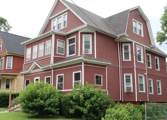 Property at 460 Edgewood St Unit 2, Hartford, CT, 06112, 3 beds, 1 bath, [object Object]