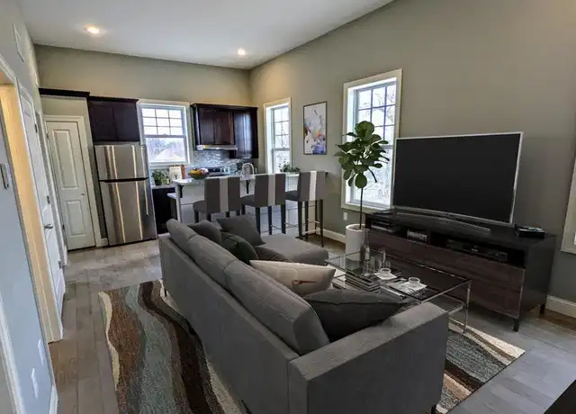 Property at 1786 W Willis St #3, Detroit, MI, 48208, 2 beds, 2 baths, [object Object]