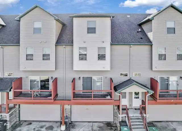 Property at 204 NE Chalet Ln, Ankeny, IA, 50021, 3 beds, 2.5 baths, [object Object]