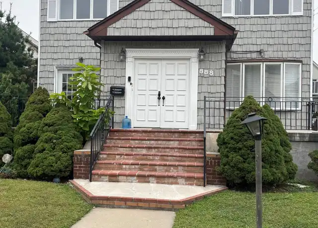 Property at 888 Cambridge Rd, Woodmere, NY, 11598, 4 beds, 2 baths, [object Object]