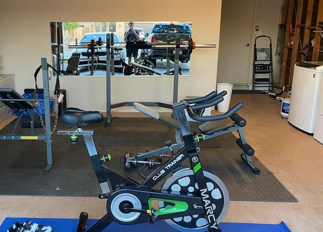 Photo of 31121 Avenida El Mundo, Cathedral City, CA 92234