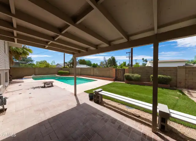 Property at 611 E Alameda Dr, Tempe, AZ, 85282, 5 beds, 2 baths, [object Object]