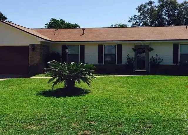 Property at 11204 Bridge Creek Dr, Pensacola, FL, 32506, 3 beds, 2 baths, [object Object]