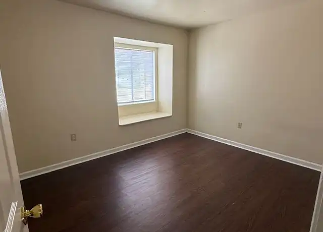 Property at 1635 Port Dr Unit 1635-3, Baton Rouge, LA, 70820, 2 beds, 1.5 baths, [object Object]