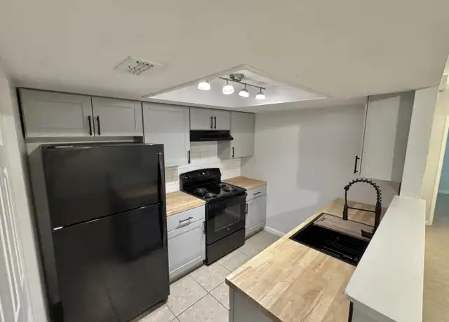 Property at 2964 Songbird Dr, Jacksonville, FL, 32233, 2 beds, 2 baths, [object Object]