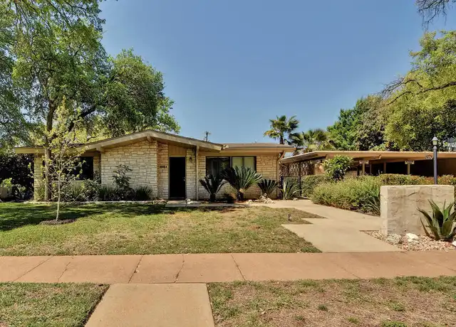 Property at 2402 Jarratt Ave Unit B, Austin, TX, 78703, 2 beds, 2 baths, [object Object]