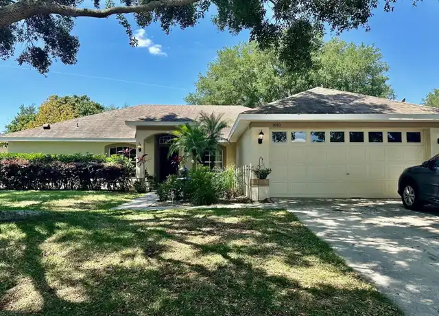 Property at 1010 Stationside Dr, Oakland, FL, 34787, 3 beds, 2 baths, [object Object]