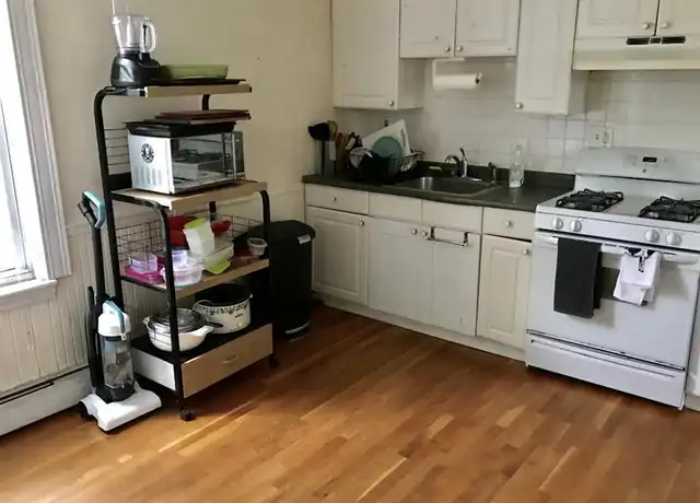 Property at 5 Buckley Ave Unit 3, Jamaica Plain, MA, 02130, 3 beds, 1 bath, [object Object]