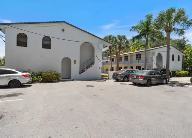 Property at 1350 NE 5th Ter Unit 1350 9, Fort Lauderdale, FL, 33304, 2 beds, 1 bath, [object Object]