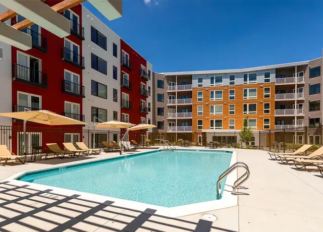 Photo of 11830 Sunrise Valley Dr, Reston, VA 20191
