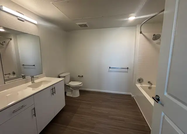 Photo of 8335 Tarak Dr, Elk Grove, CA 95757
