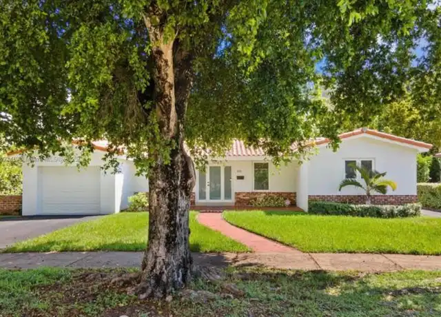 Property at 811 Capri St, Coral Gables, FL, 33134, 3 beds, 2 baths, [object Object]