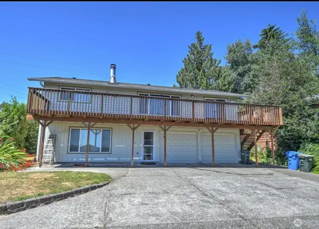 Property at 208 3rd Ave SW, Tumwater, WA, 98512, 3 beds, 3 baths, [object Object]