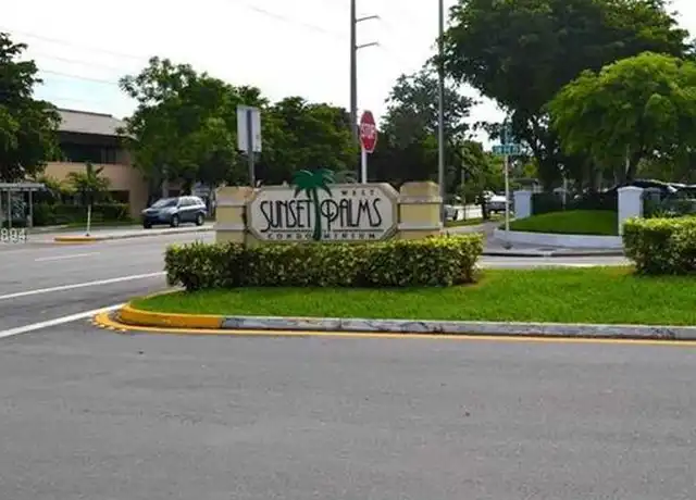 Property at 7232 SW 94th Pl Unit E6, Miami, FL, 33173, 2 beds, 2 baths, [object Object]