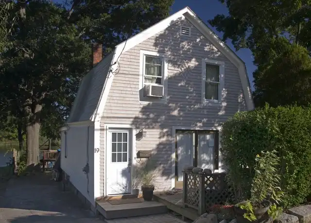 Property at 19 Seaver Rd, Weymouth, MA, 02189, 1 bed, 1 bath, [object Object]