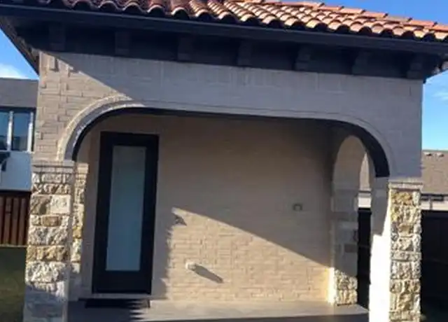 Property at 1305 Black Walnut Ln, Arlington, TX, 76005, 0 beds, 1 bath, [object Object]