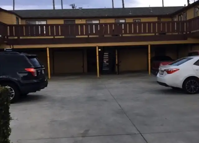 Property at 2020 S Tremont St Unit C, Oceanside, CA, 92054, 2 beds, 1 bath, [object Object]