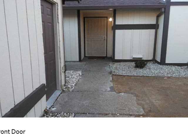 Photo of 2243 Lynbrook Dr, Pittsburg, CA 94565