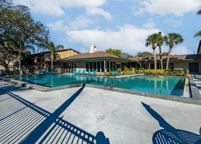 Photo of 5659 Del Prado Dr, Tampa, FL 33617