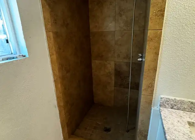 Property at 716 N Oro Ave, Stockton, CA, 95215, 2 beds, 1 bath, [object Object]