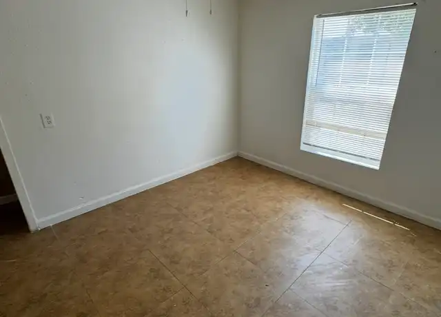 Property at 716 N Oro Ave, Stockton, CA, 95215, 2 beds, 1 bath, [object Object]