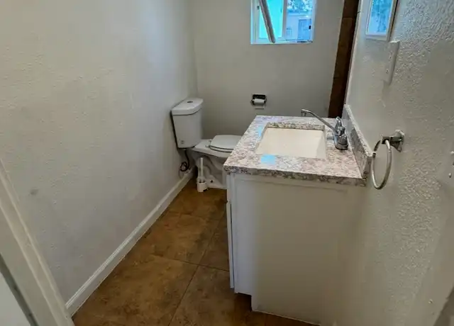 Property at 716 N Oro Ave, Stockton, CA, 95215, 2 beds, 1 bath, [object Object]