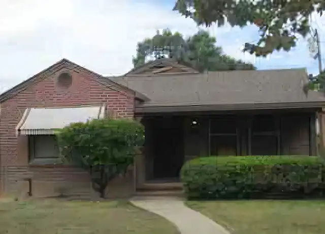 Property at 11 E Noble St, Stockton, CA, 95204, 2 beds, 1 bath, [object Object]