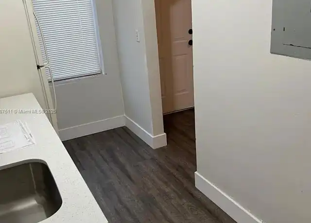 Property at 264 SW 19th Rd Unit 264, Miami, FL, 33129, 1 bed, 1 bath, [object Object]